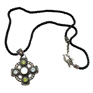 SAURTI 18k 925 cross necklace blue topaz peridot